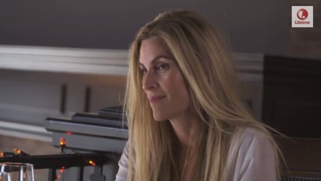 Mary Jo Eustace, Dean McDermott Wife Mary Jo Eustace, Dean McDermott's Ex Wife Mary Jo Eustace, Dean McDermott Ex Mary Jo Eustace, Mary Jo Eustace Daughter, Mary Jo Eustace Net Worth, Dean McDermott