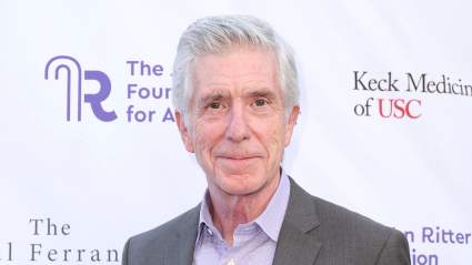 ¿Por qué el querido presentador Tom Bergeron aceptó regresar a DWTS a pesar de su polémico despido?