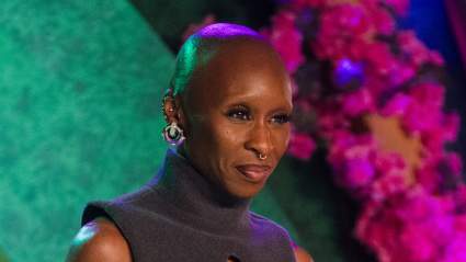 Cynthia Erivo luce atrevidamente un top diminuto: FOTOS