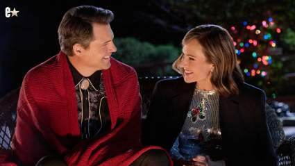 Por qué Nikki DeLoach y Kristoffer Polaha se emocionaron tanto al hacer 'A Grand Ole Opry Christmas' juntos (EXCLUSIVO)