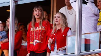 Taylor Swift llegó a Londres sin ser vista, pero ¿asistirá hoy al partido de Travis Kelce?