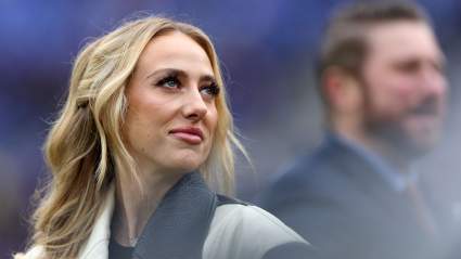 Brittany Mahomes celebra con estilo las 'Girlies' de los Chiefs mientras Kansas City enfrenta una racha que debe ganar.