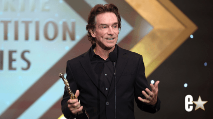 MIRA: Jeff Probst de 'Survivor' pronuncia un emotivo discurso en los Family Film & TV Awards de 2025