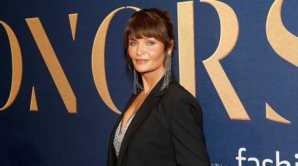La modelo Helena Christensen, de 57 años, comparte fotos de su cumpleaños sin maquillaje ni traje de baño.
