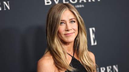 Jennifer Aniston y Beau se lucen con una ternura coordinada