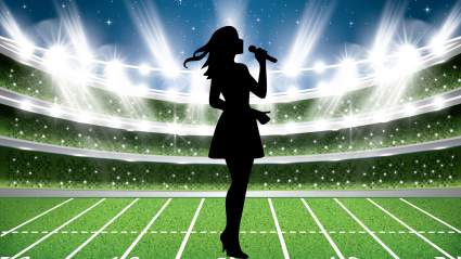 VIDEO: La estrella de 'Gran Hermano' canta impecablemente el himno nacional en el partido Packers-Ravens