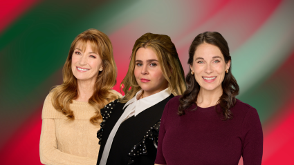 Mae Whitman brilla en 'Doce citas hasta Navidad' mientras la autora elogia: "Mejor de lo que jamás esperé".