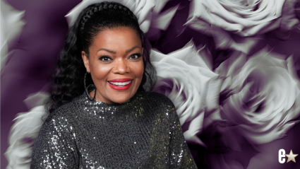 La ícono de la televisión Yvette Nicole Brown lamenta la pérdida de una querida amiga en un emotivo mensaje: "Lo mejor de nosotros".