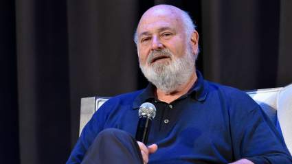 La estrella de 'El mundo de Wayne' rinde homenaje a Rob Reiner