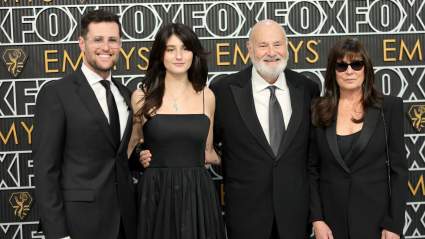 La familia Reiner vista junta tras el fallecimiento de Rob y Michele Reiner