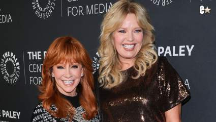 Melissa Peterman dice que ella y Reba McEntire necesitan su propia película Hallmark, con una tercera coprotagonista ideal