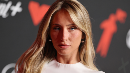 Alix Earle habla entre lágrimas sobre la separación de Braxton Berrios: "Amo a Braxton"