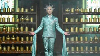 El estilista de Alan Cumming analiza la moda salvaje de la cuarta temporada de 'The Traitors'