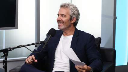 Andy Cohen comparte su dolor tras el fallecimiento de su querido ícono de la industria musical