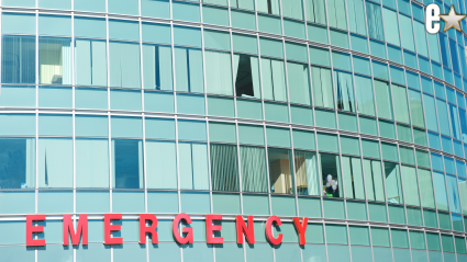 Famoso cantante hospitalizado por 'dolores de corazón'