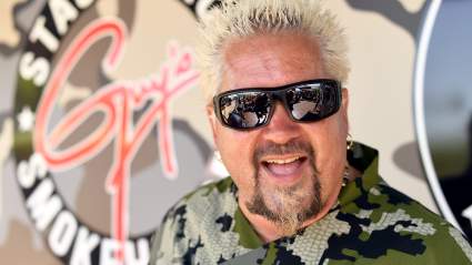 Guy Fieri comparte información actualizada tras su lesión en el set y cirugía de emergencia.