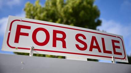 La casa en Bel-Air del ícono de la televisión nocturna sale a la venta por casi 40 millones de dólares