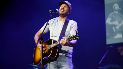 Luke Bryan habla sobre las conmovedoras historias detrás de sus grandes éxitos