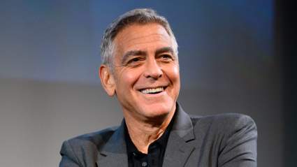 George Clooney habla sobre la próxima película de "Oceans" y el regreso de los miembros del elenco.