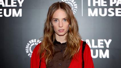 Maya Hawke se entusiasma con Jennifer Lawrence y 'Los Juegos del Hambre'