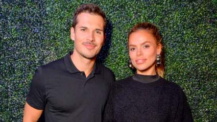 Gleb Savchenko se muestra en una relación con una misteriosa mujer en un momento de afecto público.