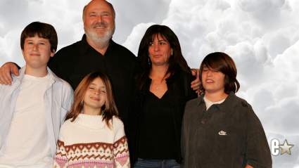 El fuerte vínculo que une a los hijos de Rob Reiner y Michele Singer los ayuda en estos momentos trágicos.