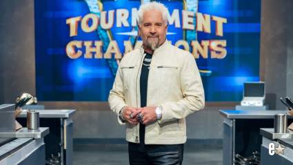 Guy Fieri da una actualización sobre su salud tras una lesión en el set que lo dejó en silla de ruedas