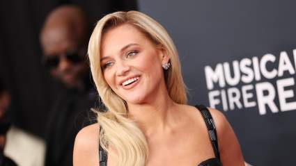 Kelsea Ballerini da una actualización tras la devastadora pérdida familiar: "Lo extraño cada segundo".