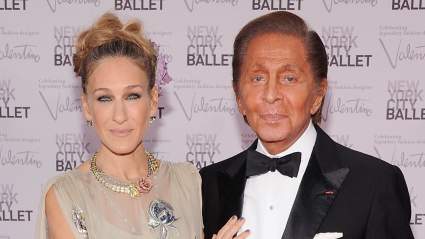 Sarah Jessica Parker rinde un sentido homenaje a Valentino Garavani tras su fallecimiento