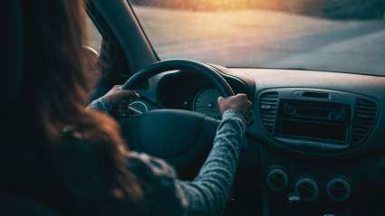 Spoilers de 'The Young & the Restless' (2-6 de febrero): Claire duda de Sienna – Mariah pierde la cabeza