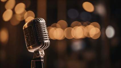 Concursante de 'La Voz' fallece por mordedura de serpiente. Acompañamos a su familia en el corazón.