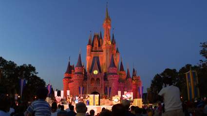 Disney le dará a las malvadas hermanastras de Cenicienta su propia película de acción real.