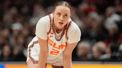 El mundo de la WNBA reacciona a la rescisión del contrato de Hailey Van Lith con Connecticut Sun.