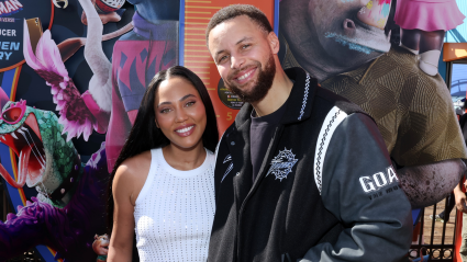 Stephen Curry, de los Warriors, anuncia noticias personales fuera de la cancha.