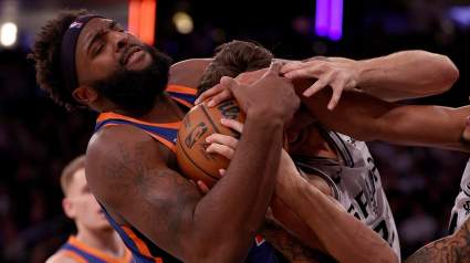 ÚLTIMA HORA: Los Knicks despejan a Mitchell Robinson justo antes del primer partido.