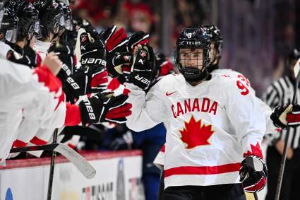 Los Canucks cenarán con McKenna en el Combine; no se espera que los Maple Leafs se reúnan.