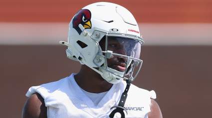 Los Browns fichan a un ex ala defensiva All-Conference tras el traspaso de Myles Garrett