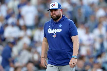 TRASPASO: El mundo de la MLB reacciona a la adquisición por parte de los Toronto Blue Jays de un jugador con 5 años de experiencia en la MLB.
