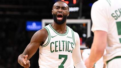Los Celtics adoptan una postura firme sobre el posible traspaso de Jaylen Brown tras un nuevo informe.