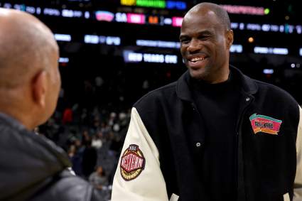 El título de David Robinson con los Spurs en 1999 vuelve a ser noticia en el partido contra los Knicks.