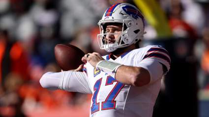 Instan a los Bills a realizar un intercambio por el receptor abierto en ascenso de un rival de división para ayudar a Josh Allen.