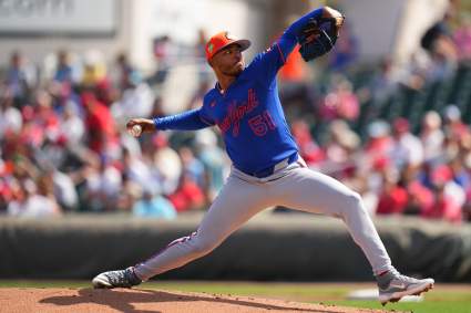 Freddy Peralta, de los Mets, es nombrado candidato para ser traspasado a un equipo inesperado de la Liga Nacional.