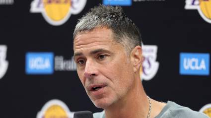 La propuesta de intercambio de los Lakers empareja a Giannis Antetokounmpo con Luka Doncic.