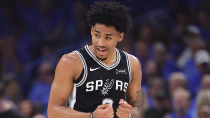 Dylan Harper genera preocupación en el vestuario de los Spurs antes del segundo partido contra los Knicks.