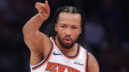 Los aficionados de los Knicks reciben buenas noticias sobre Jalen Brunson tras el susto en el vestuario.