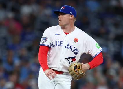 Los Toronto Blue Jays anuncian un cambio en su plantilla antes del partido contra los Braves.