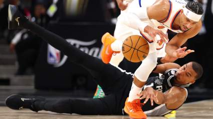 Los Spurs reciben malas noticias después de que los Knicks les arrebataran el primer partido de las Finales de la NBA.