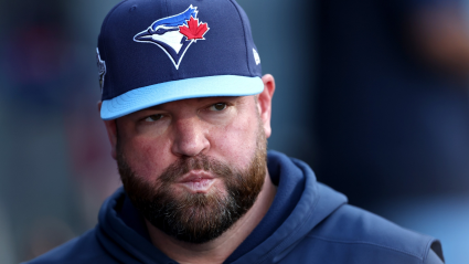 Los Blue Jays transfieren a un lanzador veterano a la lista de lesionados de 60 días.